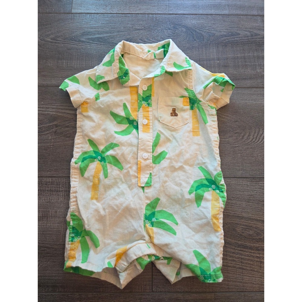 Baby gap romper 3-6 mos